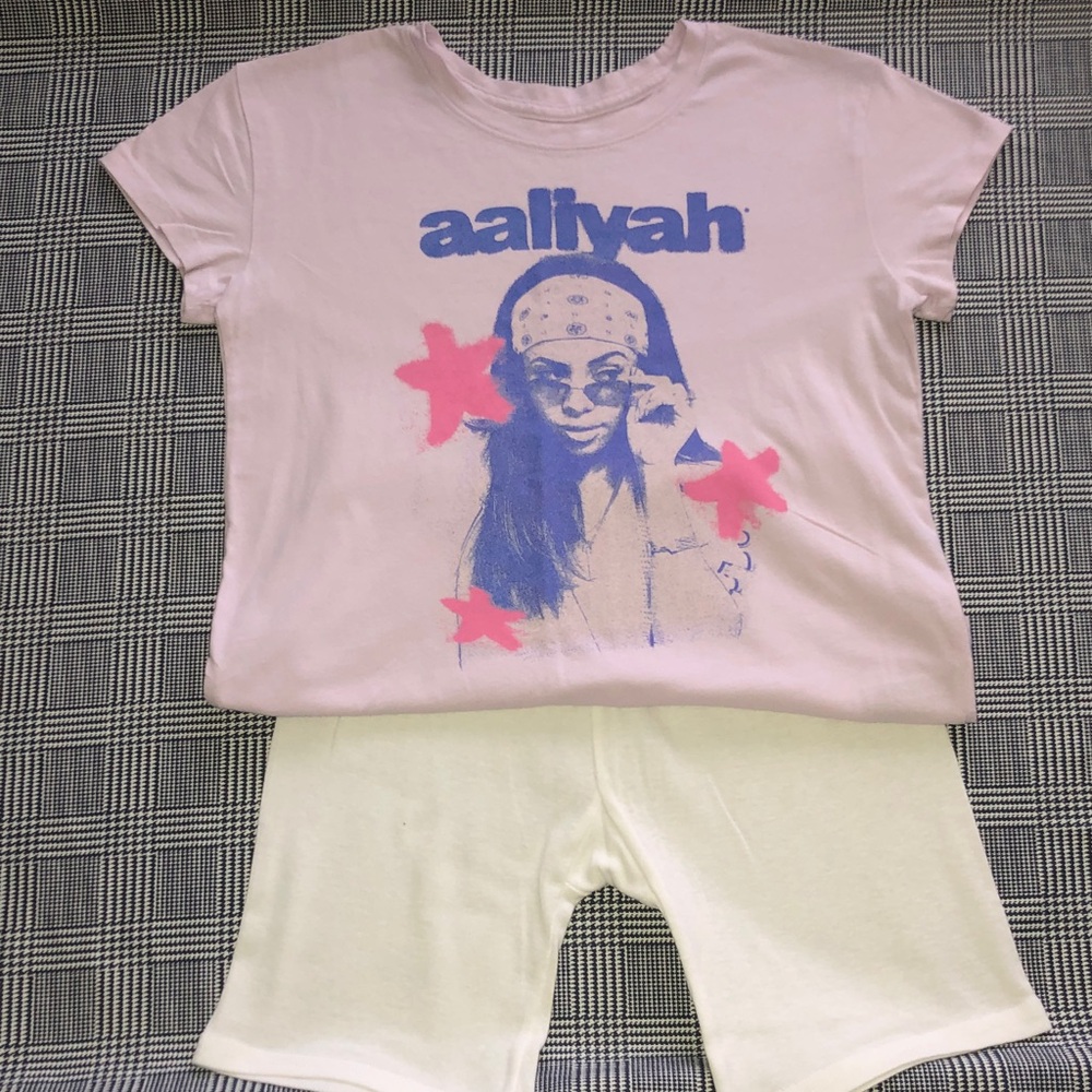 Old Navy a Printed Aaliyah Graphic Tee Shirt with White Biker-Look Shorts